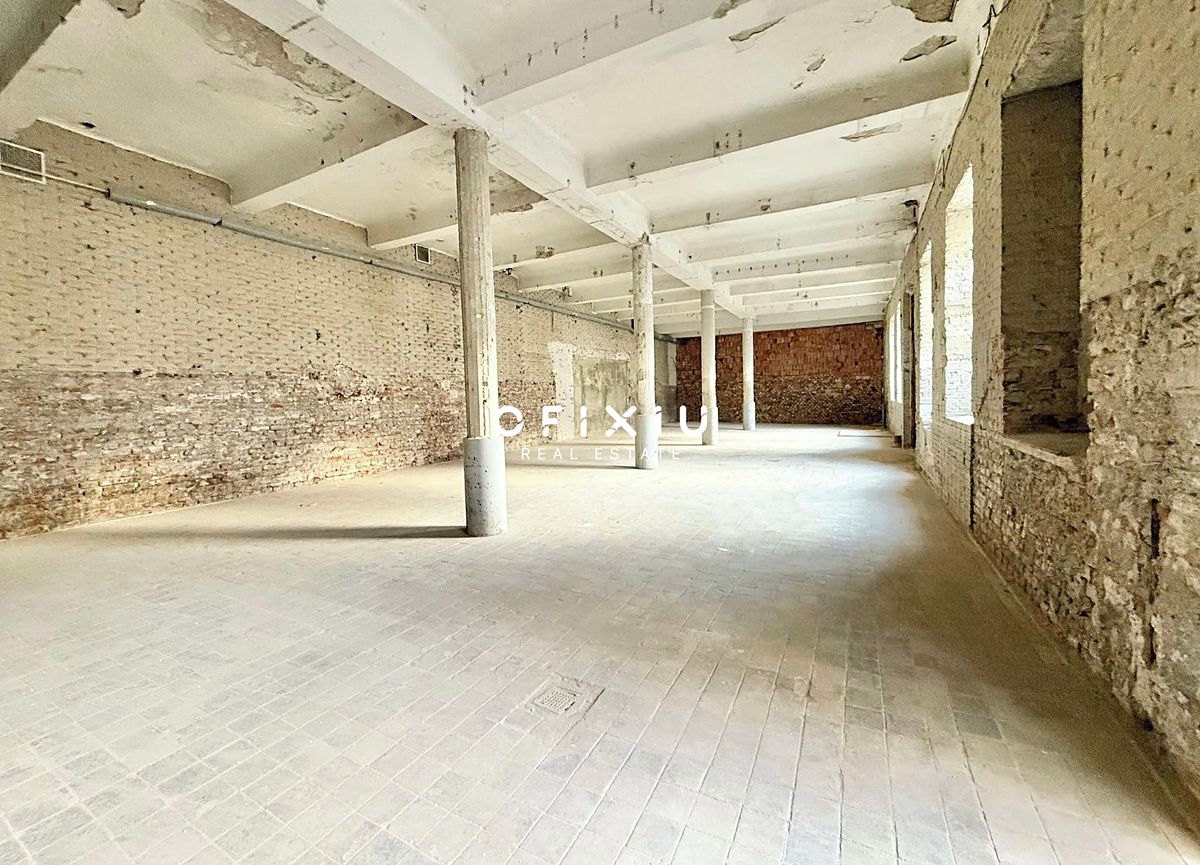Pronájem obchodního prostoru 1500 m² – fotografie 4