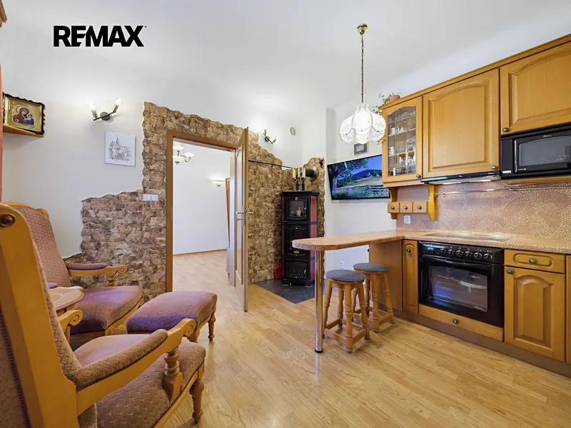 Prodej bytu 1+1 v osobním vlastnictví 37 m², Karlovy Vary
