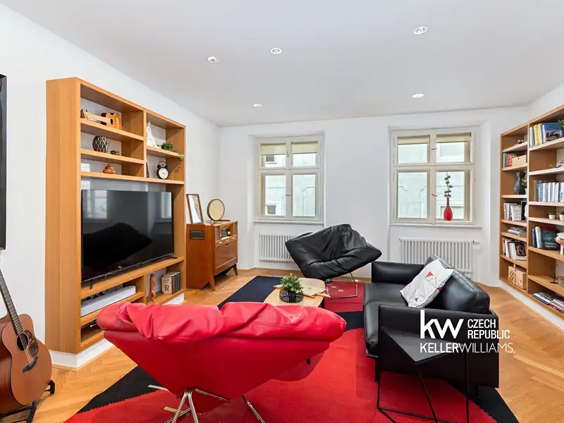 Prodej bytu 6 pokojů a více 231 m², Praha – náhled fotky 3
