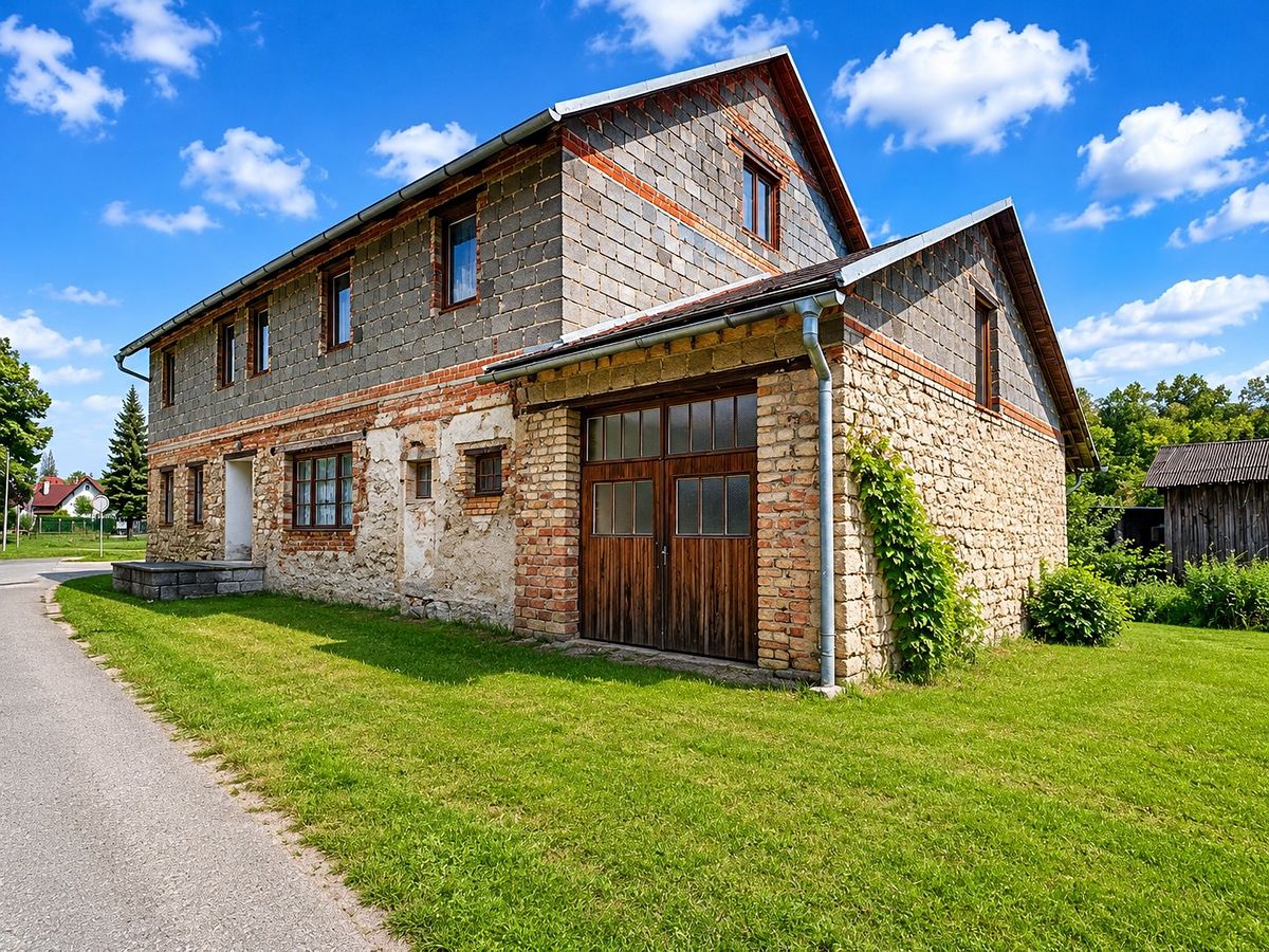 Prodej rodinného domu 350 m², pozemek 410 m² – fotografie 3
