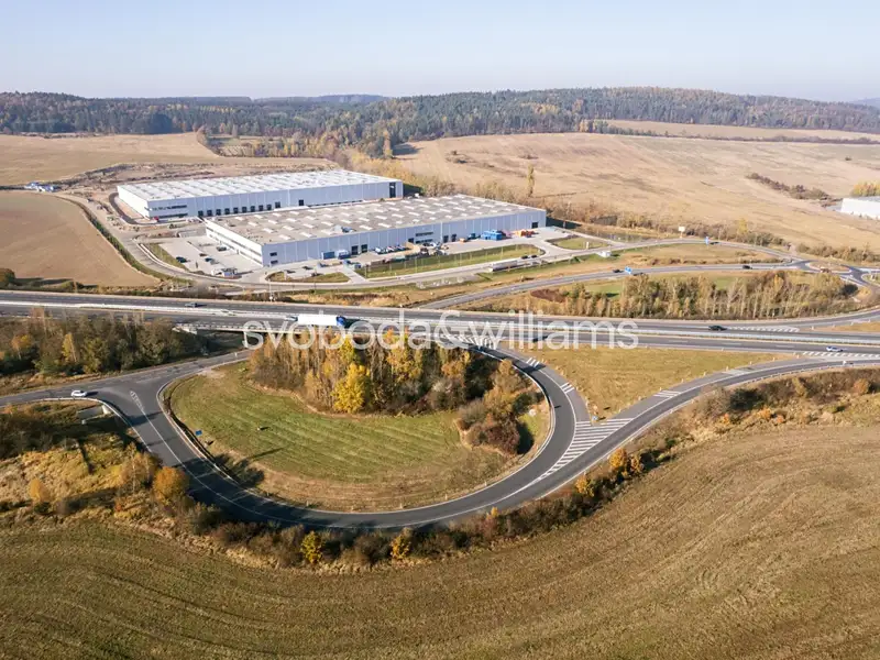 Pronájem skladového prostoru 13992 m², Cerhovice – náhled fotky 2