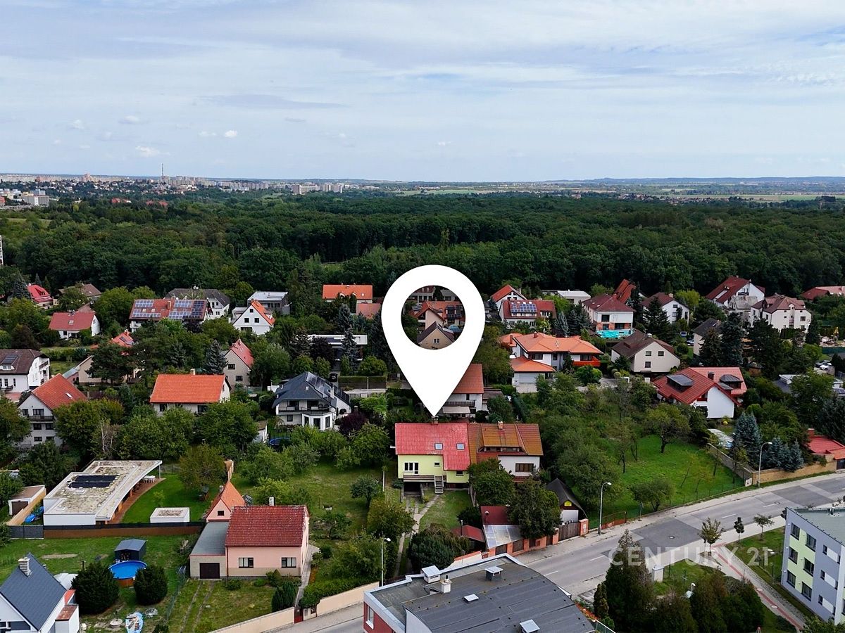 Prodej rodinného domu 193 m², pozemek 527 m² – fotografie 4