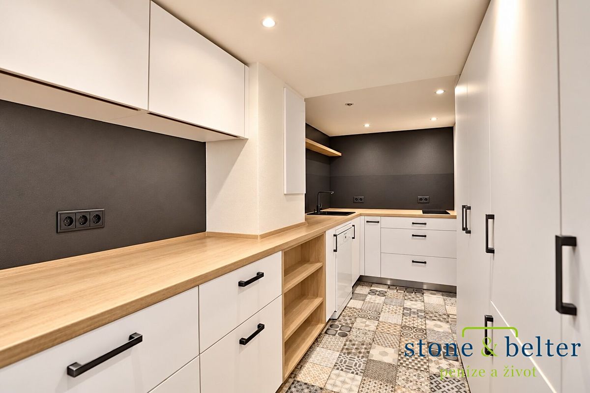Prodej bytu 2+1 58 m² – fotografie 2