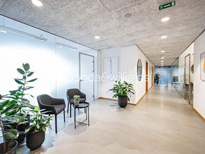 Gewerbefläche zur Miete, 102 m² (2 von 13)