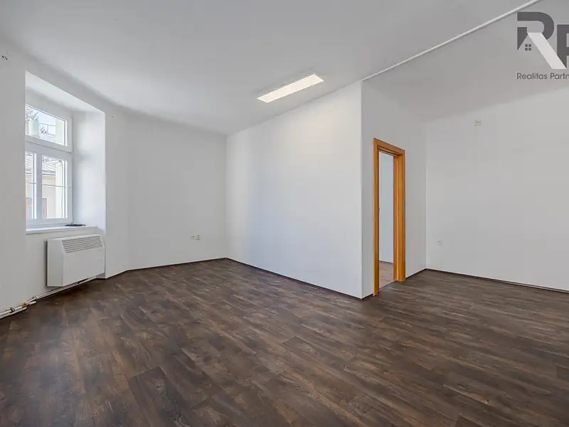 Pronájem bytu 2+1 49 m², Jihlava – náhled fotky 1
