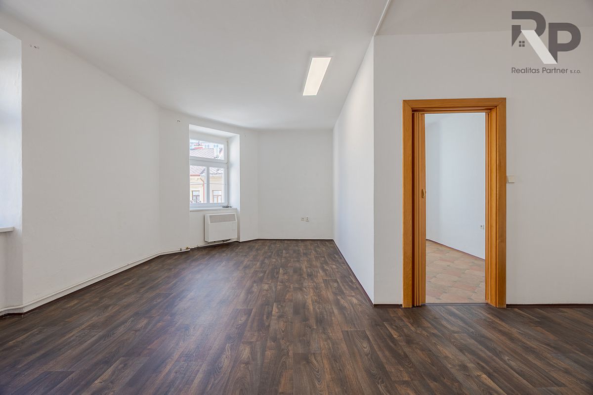 Pronájem bytu 2+1 49 m² – fotografie 2