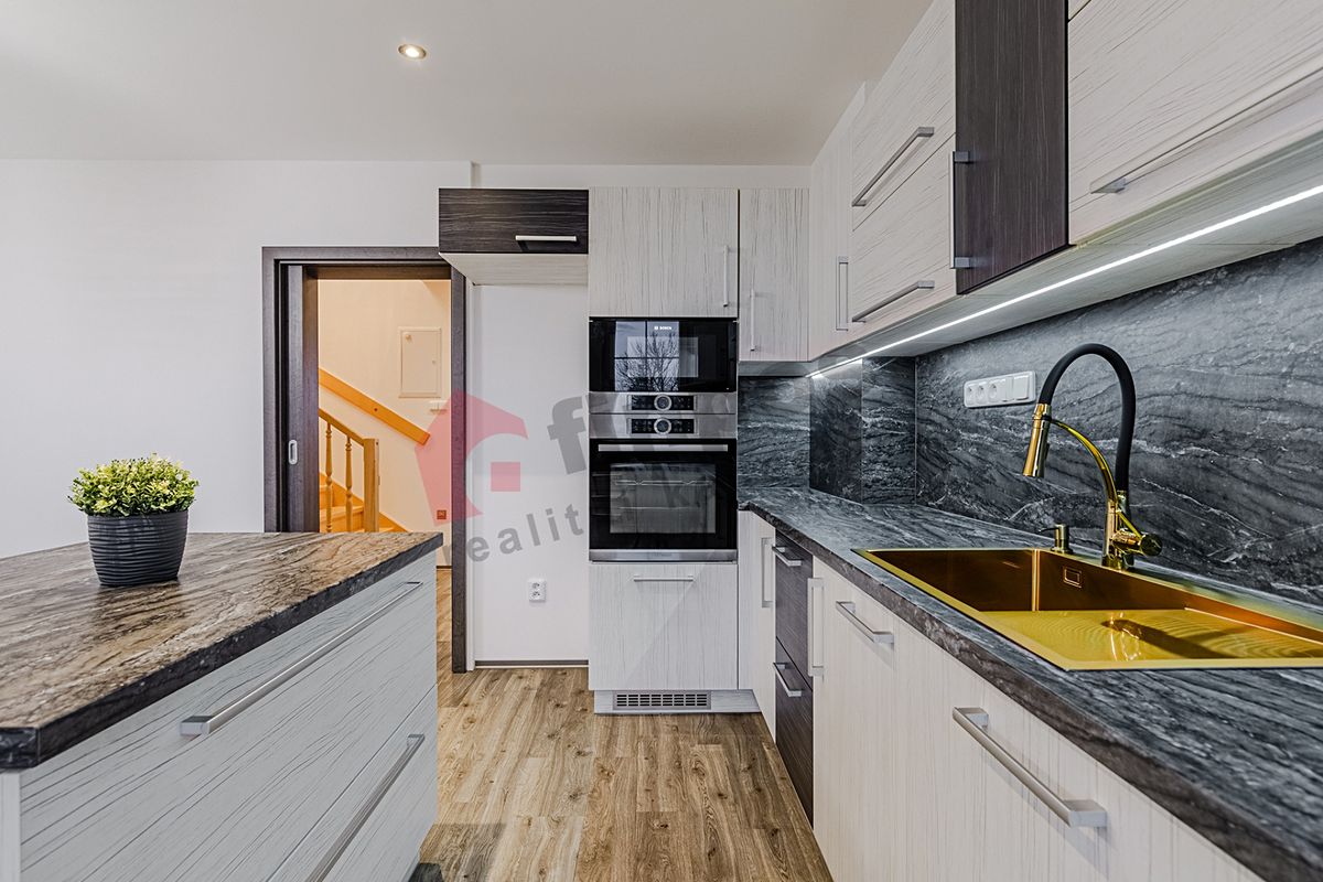 Prodej rodinného domu 149 m², pozemek 408 m²