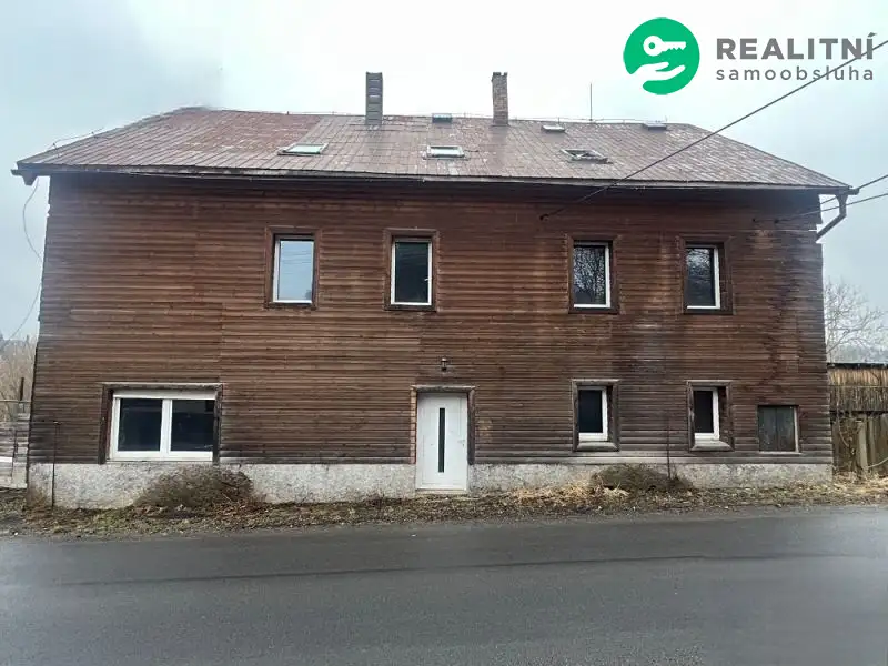 Prodej rodinného domu 700 m², pozemek 1262 m², Vejprty – náhled fotky 3