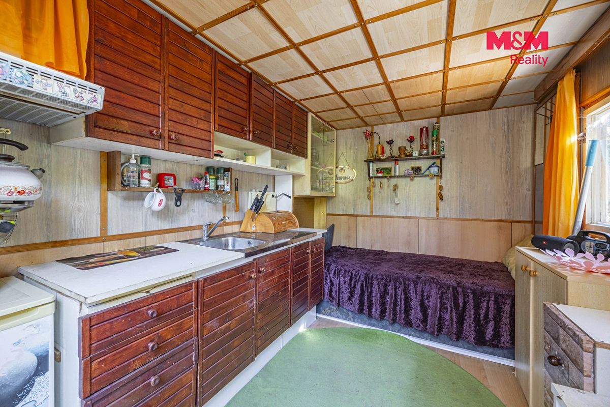 Prodej chaty 8 m², pozemek 185 m² – fotografie 2