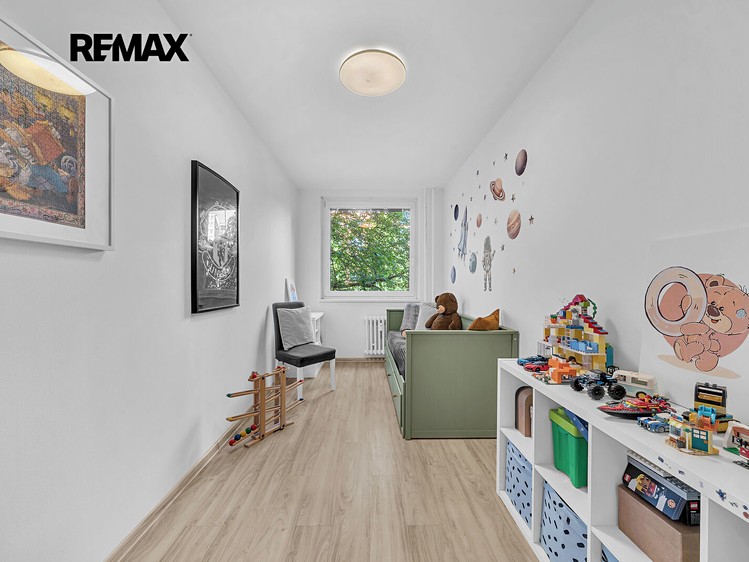 Квартира 4+kk на продаж, 97 м² (18 з 34)
