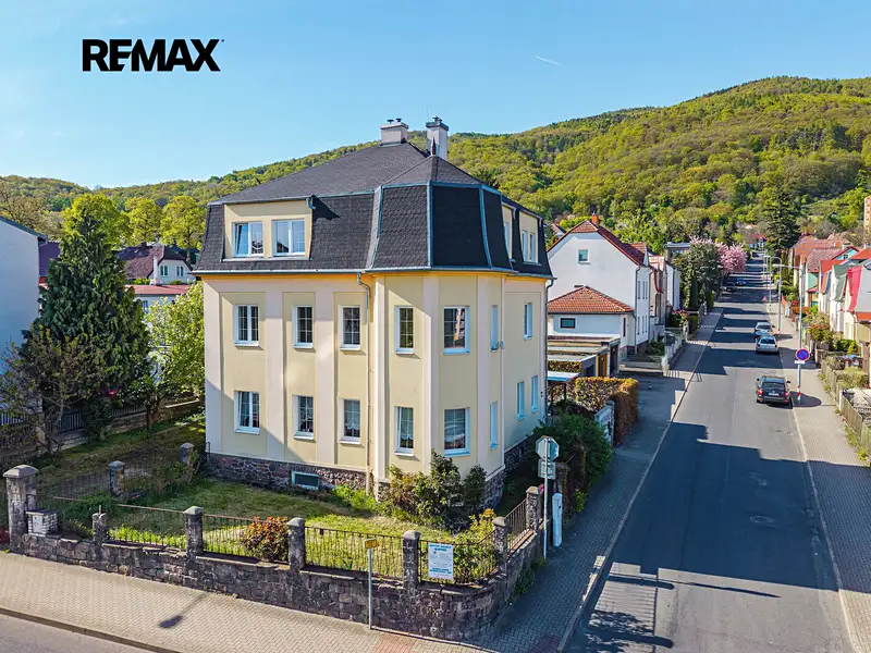 Prodej vícegeneračního domu 260 m², pozemek 180 m², Krupka – náhled fotky 1