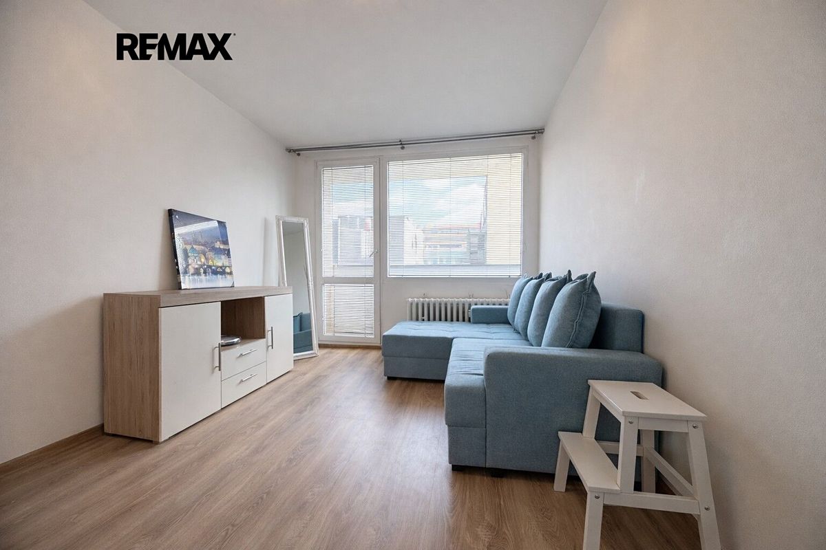 Pronájem bytu 4+kk 107 m² – fotografie 3