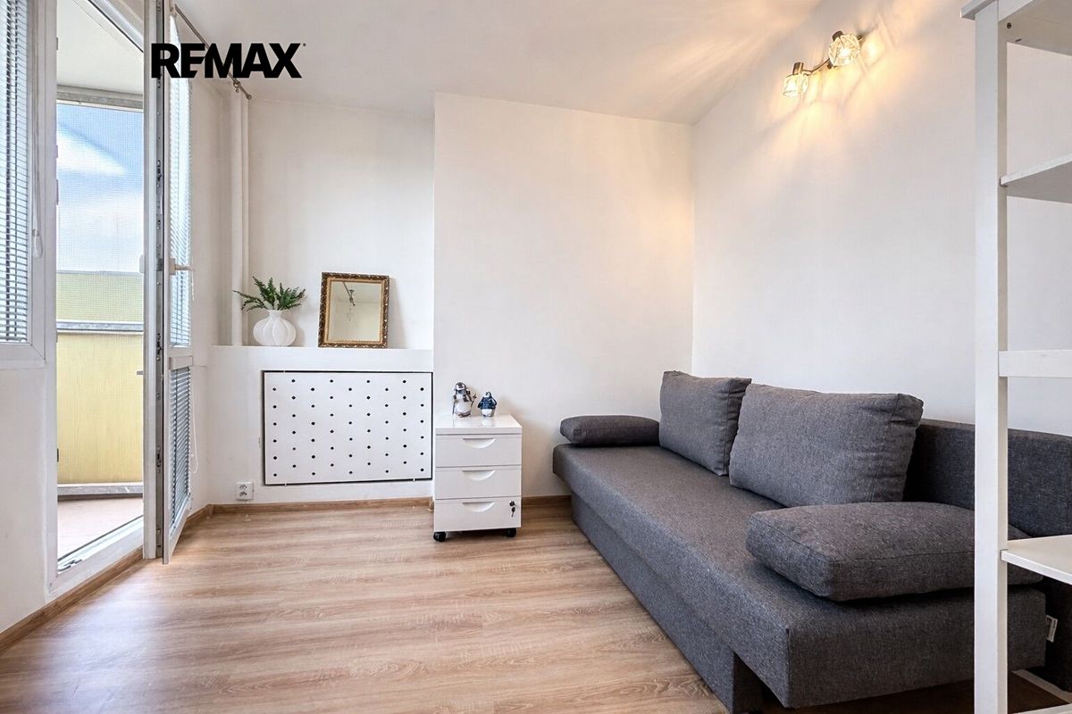 Pronájem bytu 4+kk 107 m² – fotografie 5