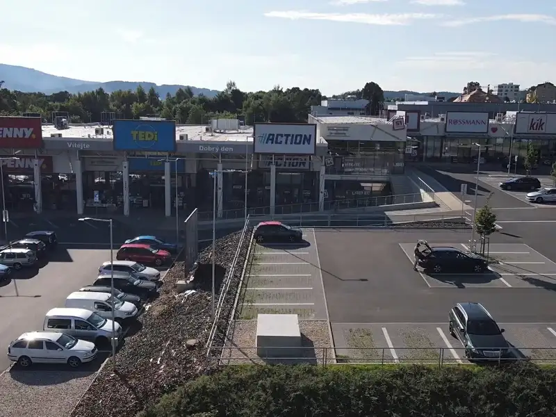Pronájem obchodního prostoru 240 m², Liberec – náhled fotky 3