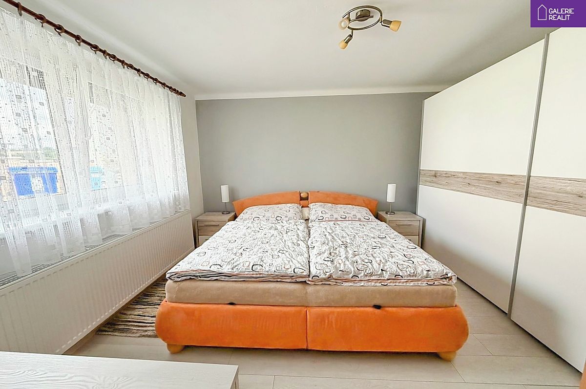 Prodej rodinného domu 86 m², pozemek 270 m² – fotografie 5