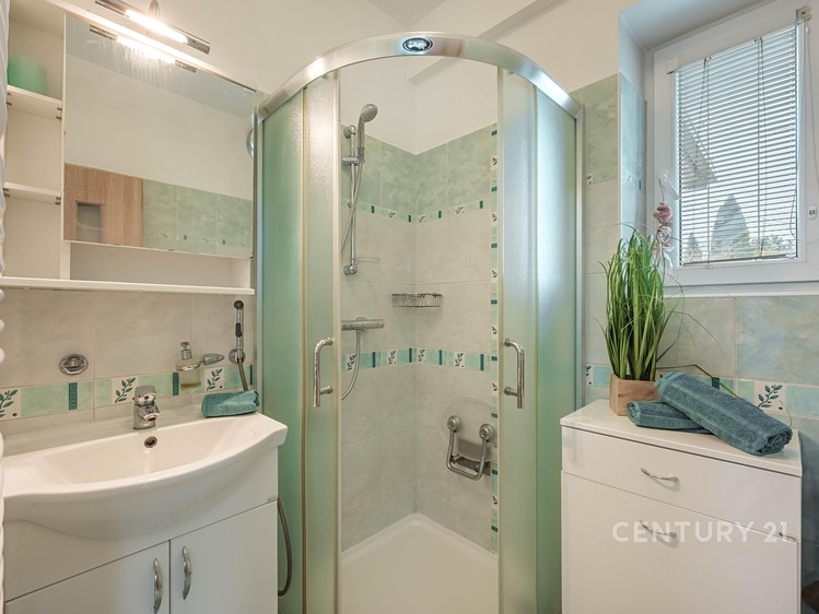 Будинок на продаж, 229 м² (12 з 28)