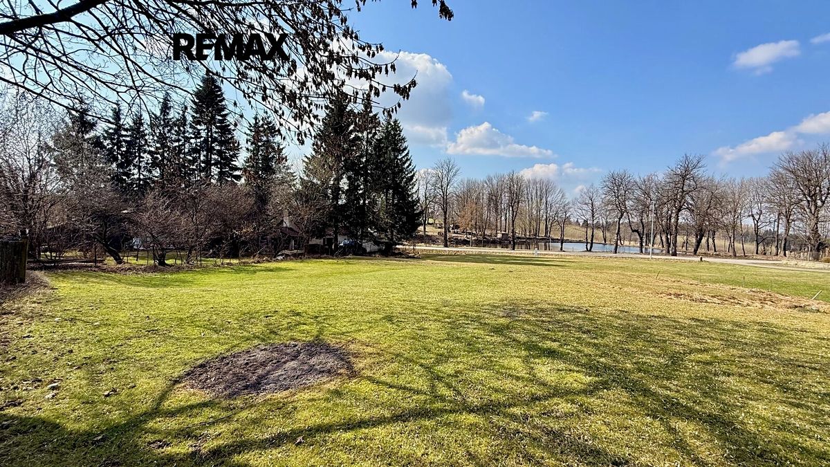 Prodej stavebního pozemku 1125 m² – fotografie 2