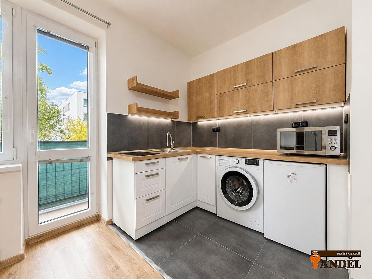 Prodej bytu 1+kk 25 m² – fotografie 2