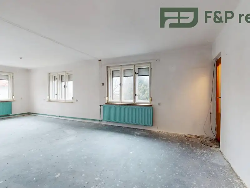Prodej činžovního domu 197 m², Strašice – náhled fotky 3
