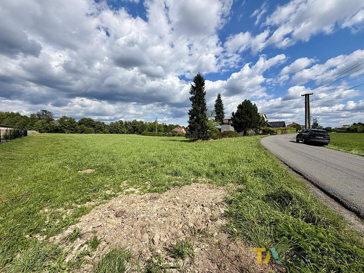 Prodej stavebního pozemku 7166 m² – fotografie 3