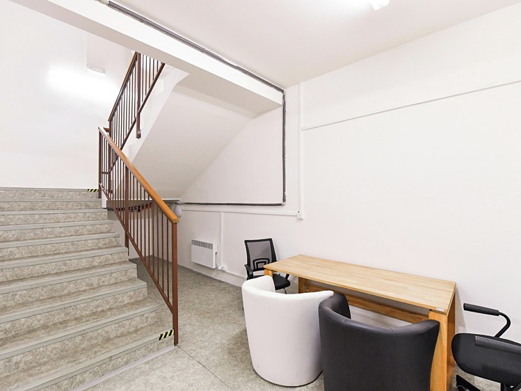 Prodej komerčního prostoru, 210 m² (15 z 21)