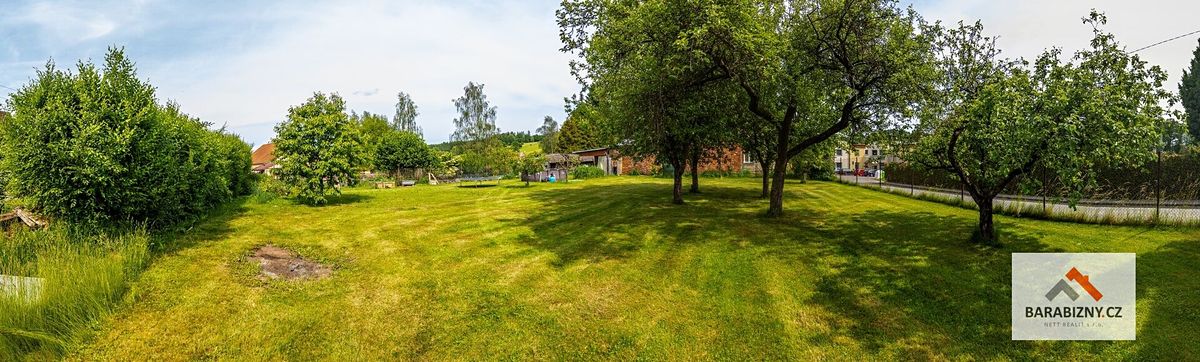 Prodej rodinného domu 300 m², pozemek 1663 m² – fotografie 3