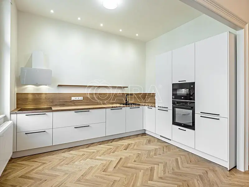 Pronájem bytu 2+kk 76 m², Praha – náhled fotky 1