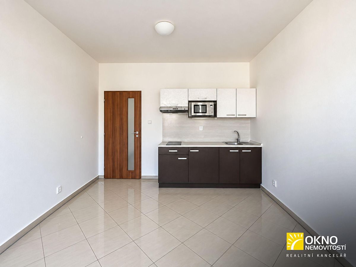 Pronájem bytu 1+kk 29 m² – fotografie 5