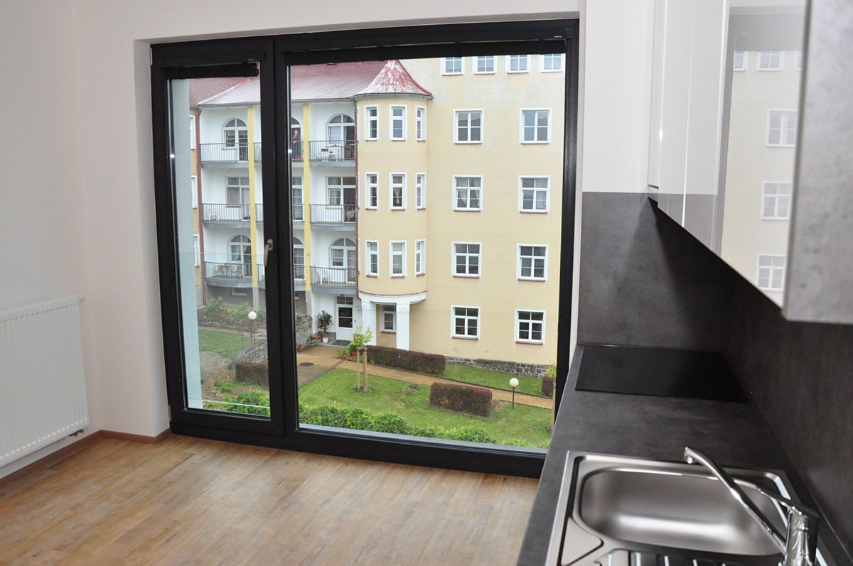 Pronájem bytu 2+kk 31 m² – fotografie 3