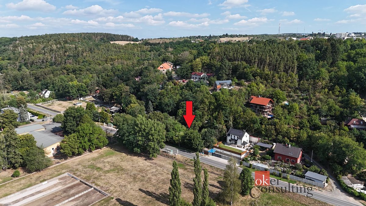 Prodej stavebního pozemku 2025 m², Plzeň – fotka 1 z 3