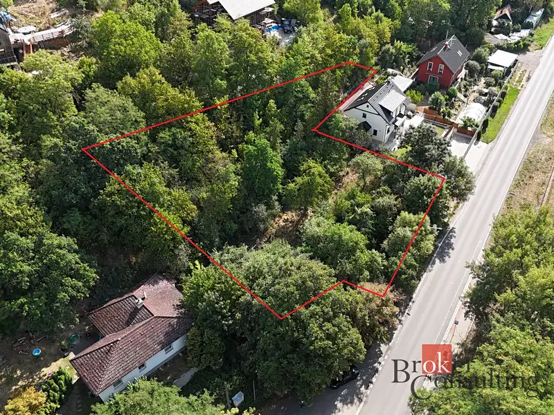 Prodej stavebního pozemku 2025 m², Plzeň – náhled fotky 3