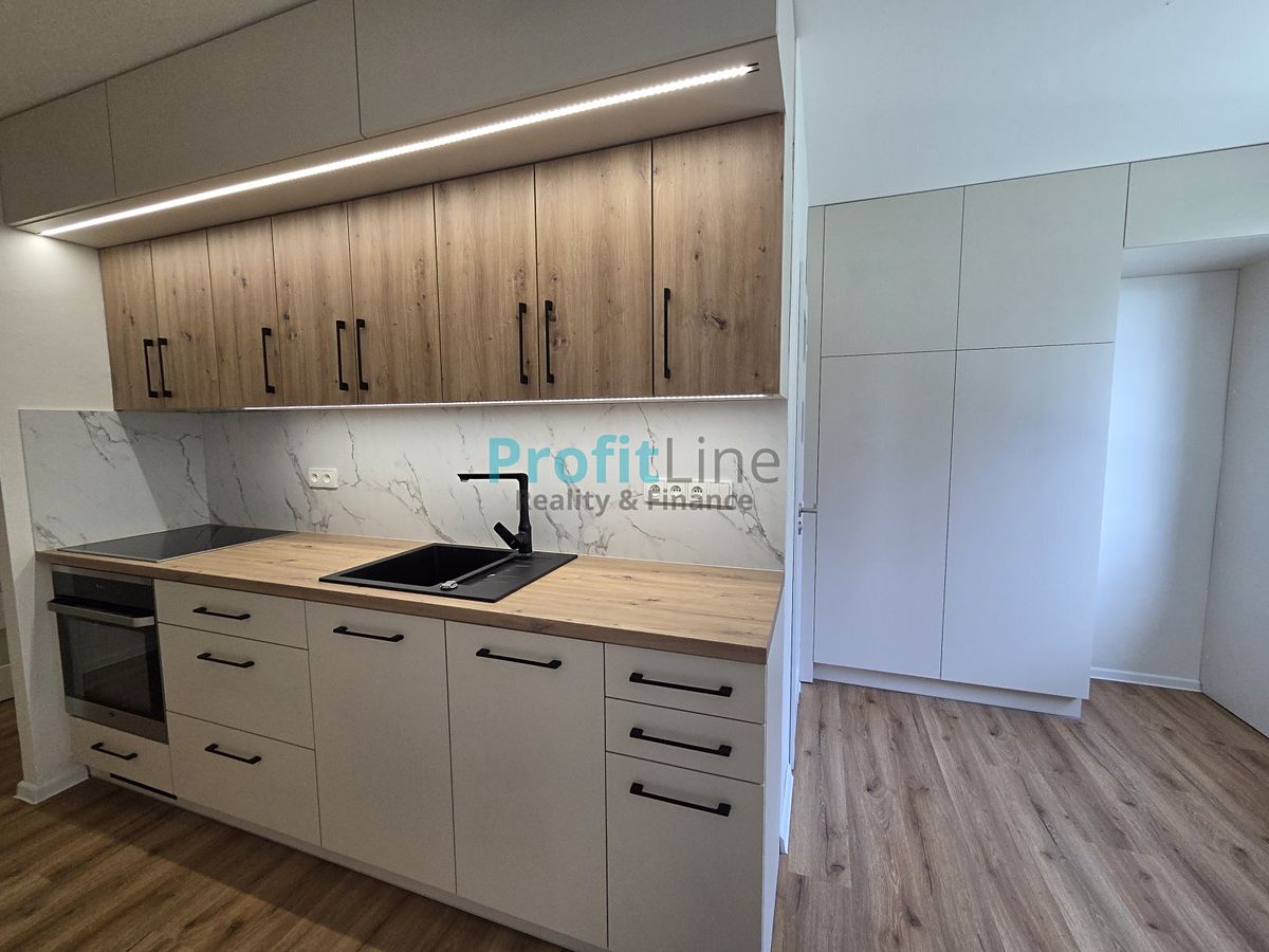 Pronájem bytu 3+1 74 m²