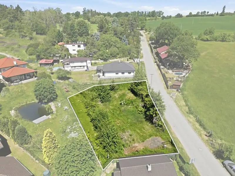 Prodej stavebního pozemku 793 m², Sulice – náhled fotky 3