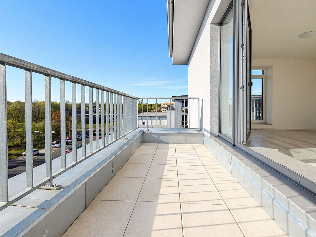 Pronájem bytu 3+kk 61 m² – fotografie 2