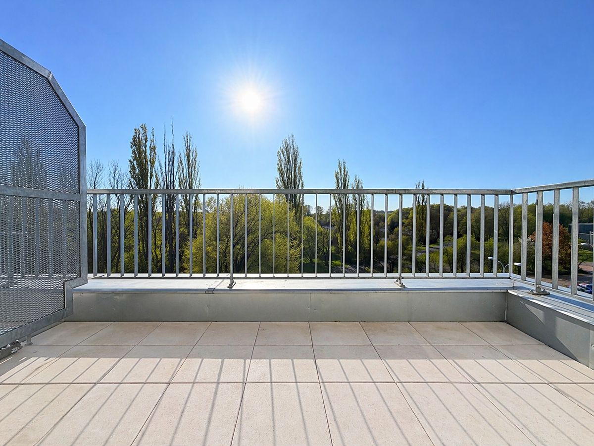 Pronájem bytu 3+kk 61 m² – fotografie 3
