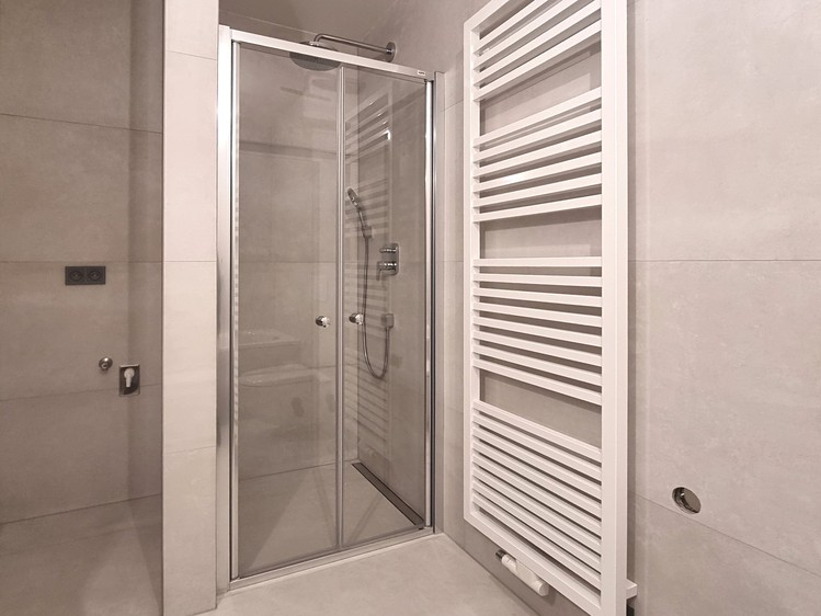 Квартира 4+kk на продаж, 108 м² (19 з 30)