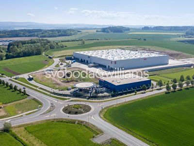 Pronájem výrobní haly, prostoru 13167 m²