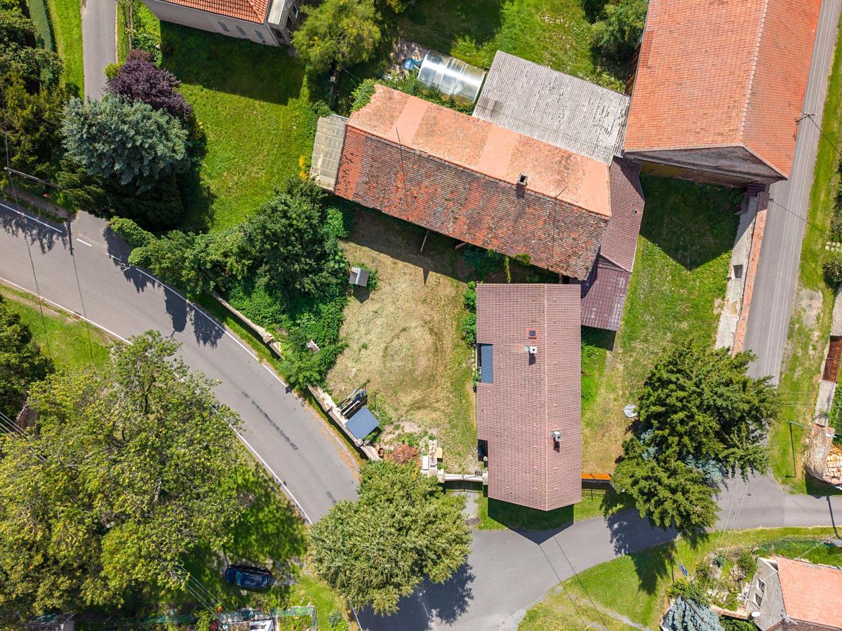 Prodej rodinného domu 170 m², pozemek 846 m² – fotografie 3