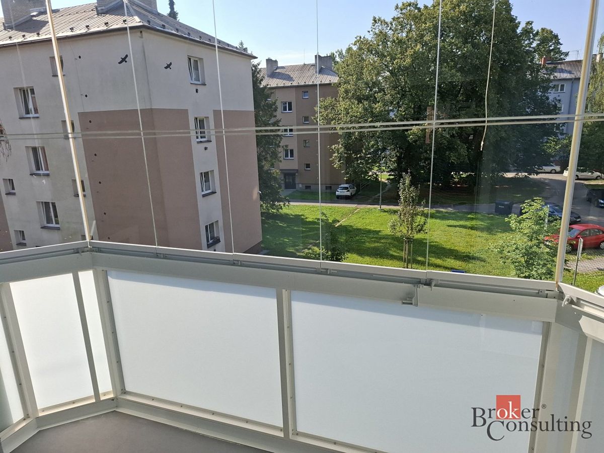 Pronájem bytu 2+1 49 m² – fotografie 2
