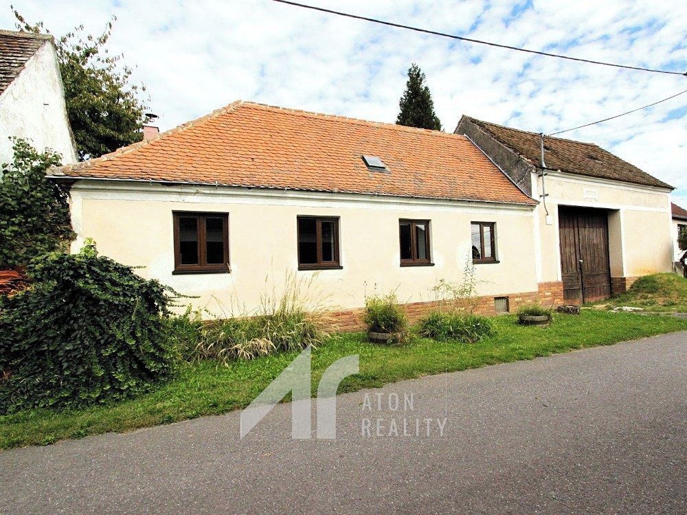 Prodej rodinného domu 75 m², pozemek 1228 m²