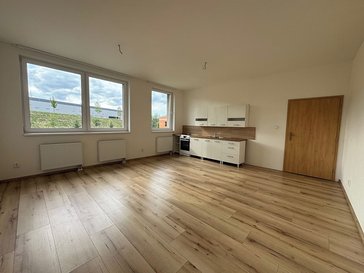 Pronájem bytu 3+kk 73 m²