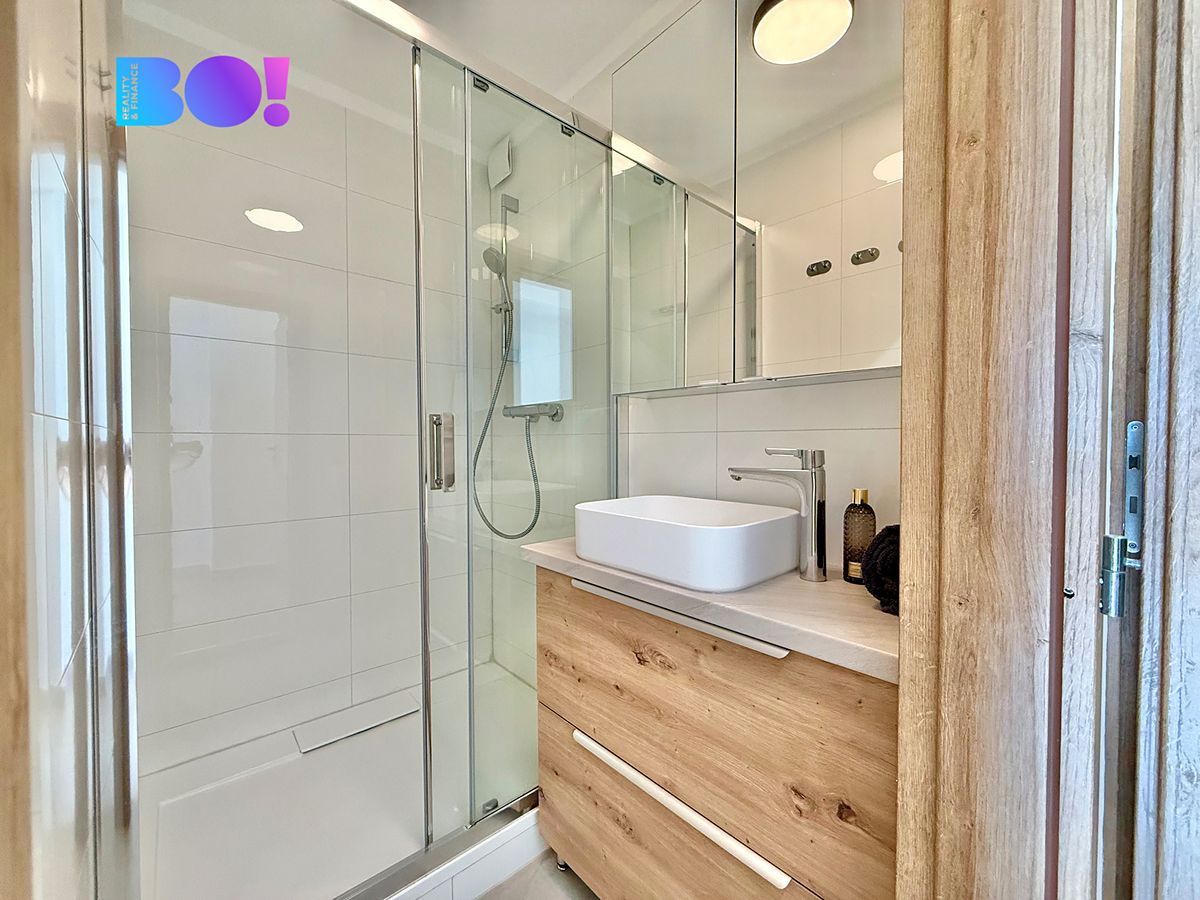 Pronájem bytu 2+kk 44 m² – fotografie 3