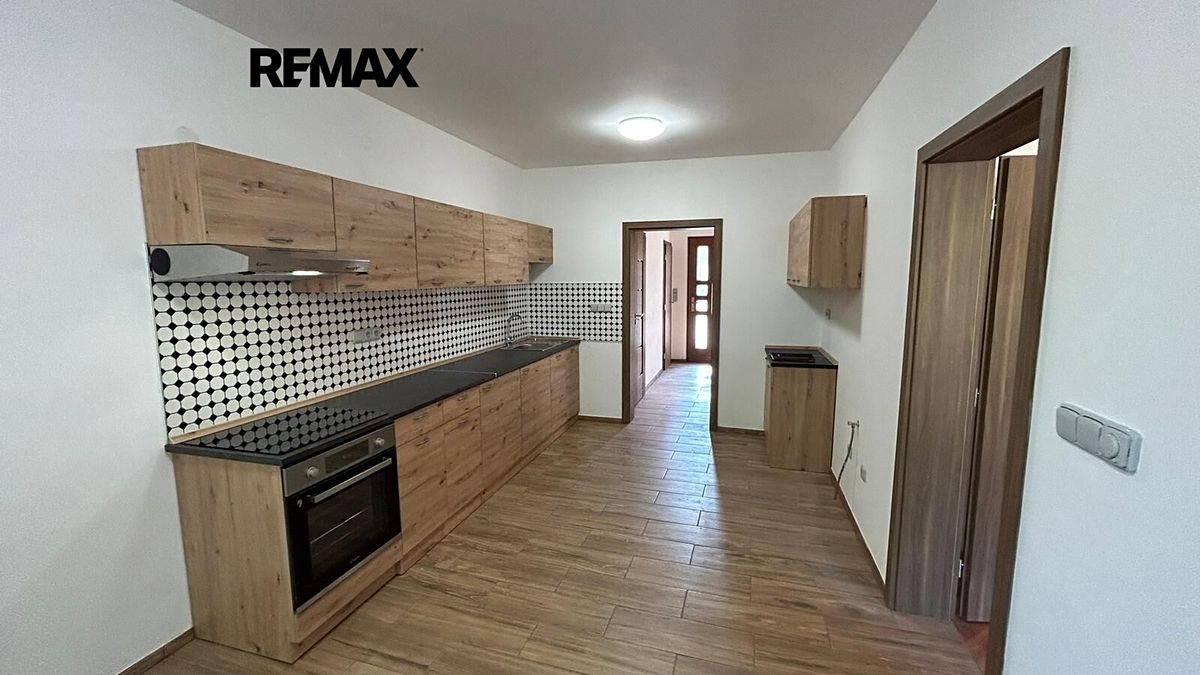 Pronájem rodinného domu 60 m², pozemek 79 m² – fotografie 4
