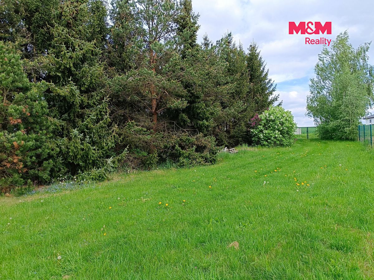 Prodej stavebního pozemku 653 m² – fotografie 2