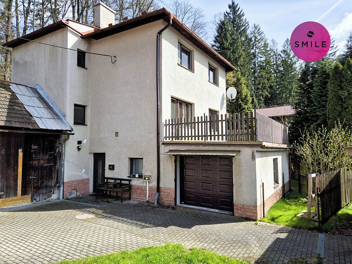 Prodej rodinného domu 156 m², pozemek 530 m² – fotografie 3