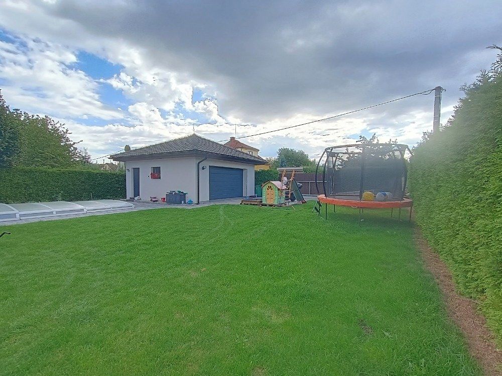 Prodej rodinného domu 150 m², pozemek 750 m² – fotografie 3