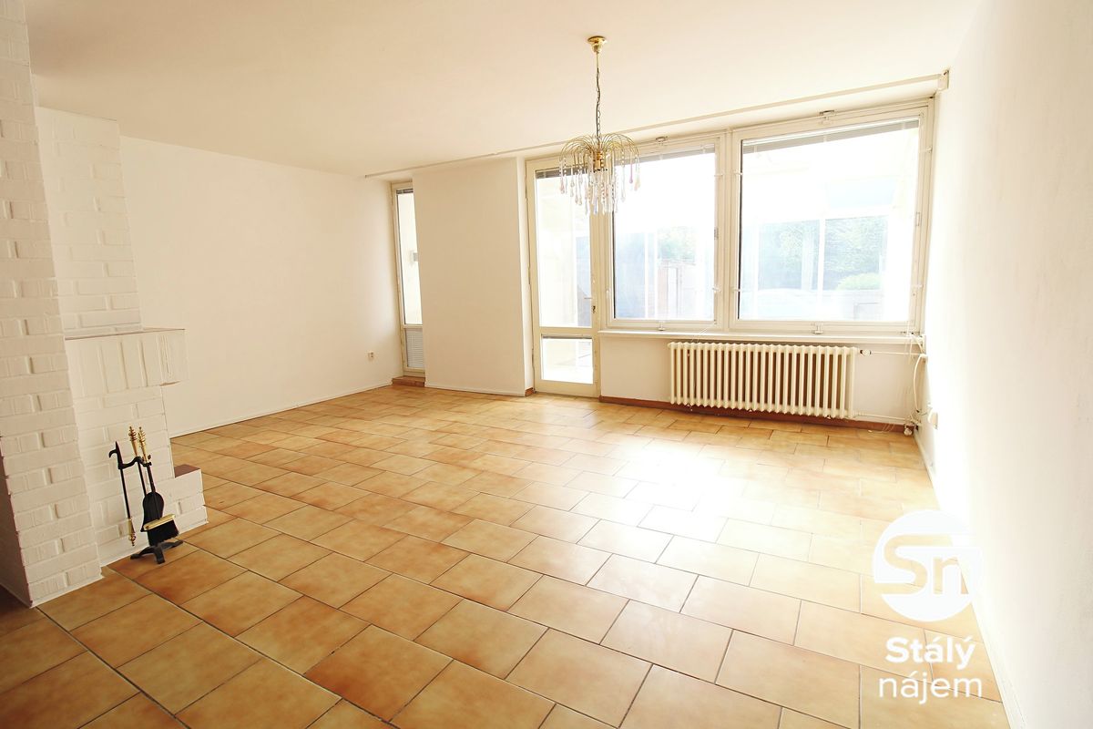 Pronájem rodinného domu 159 m², pozemek 290 m² – fotografie 3
