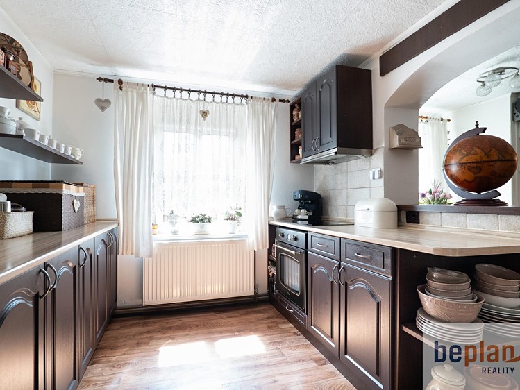 Комерційне приміщення на продаж, 342 м² (5 з 50)