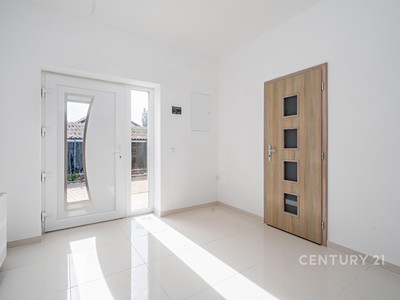 Будинок на продаж, 253 м² (3 з 34)
