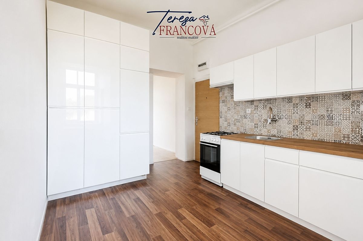 Pronájem bytu 1+1 41 m² – fotografie 3